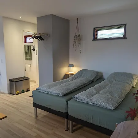 Compact Hvidager Apartment *